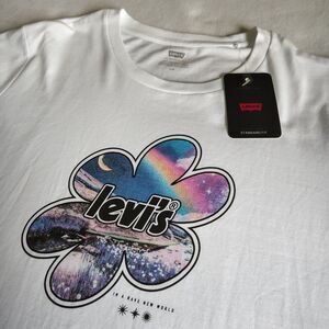Levis Flower White T Shirt Long sleeve Womens Large - Rave New World